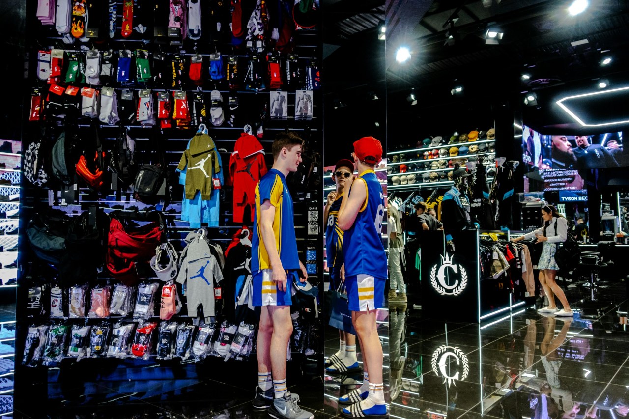 Чем отличается компрессионная одежда для спорта от обычной: плюсы и минусы