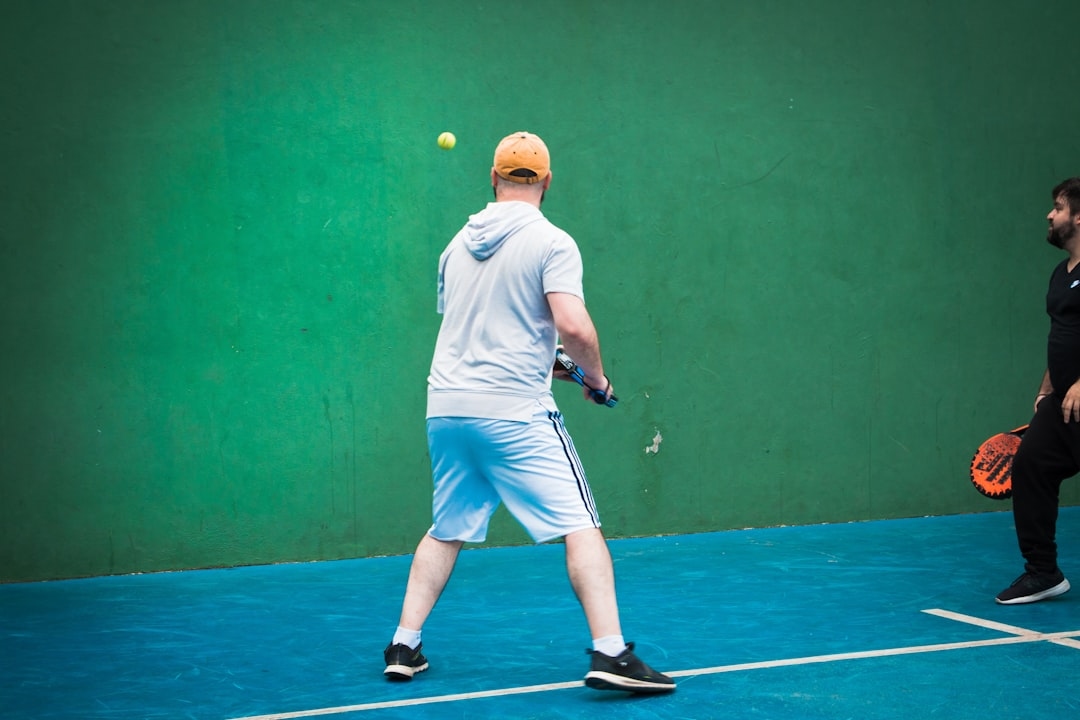 Как правильно ухаживать за спортивной экипировкой, чтобы она прослужила дольше