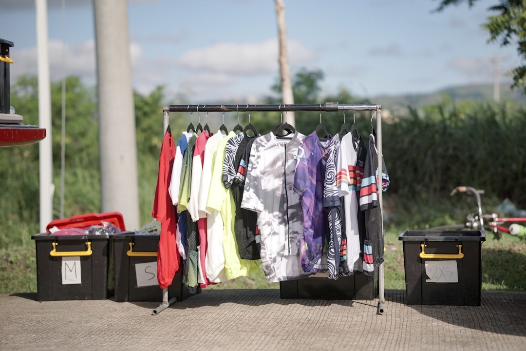 Какой комплект одежды нужен для занятий спортом на открытом воздухе весной